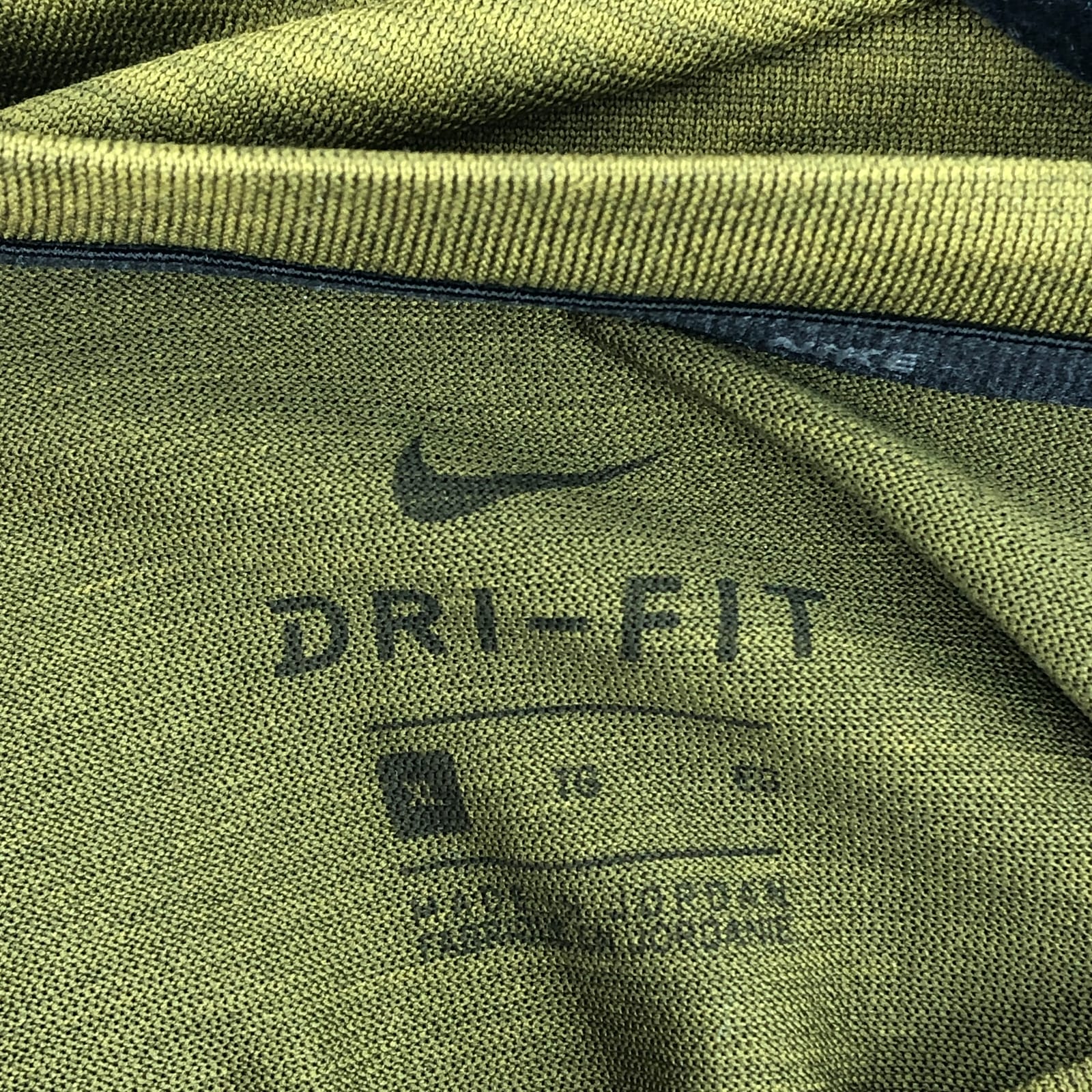 Nike Green Dri-Fit Basic T-Shirt Nike Green Dri-Fit Basic T-Shirt Size ...