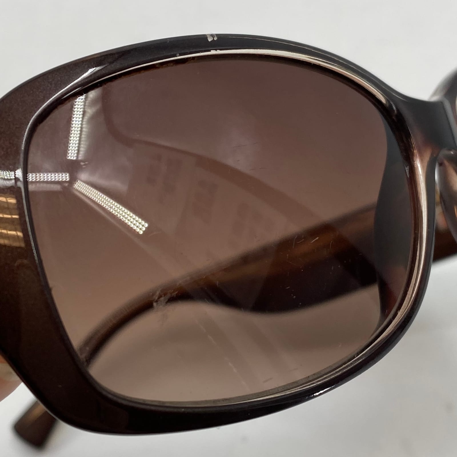 Coach Brown Gold Logo Print Sunglasses Coach Brown Gold Logo  display picture 3